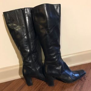 Bandolino Black Leather Boots